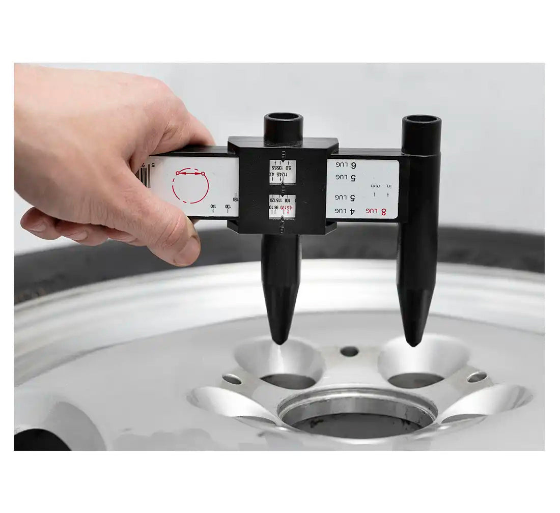 Strumento di misurazione del modello dei bulloni del cerchione